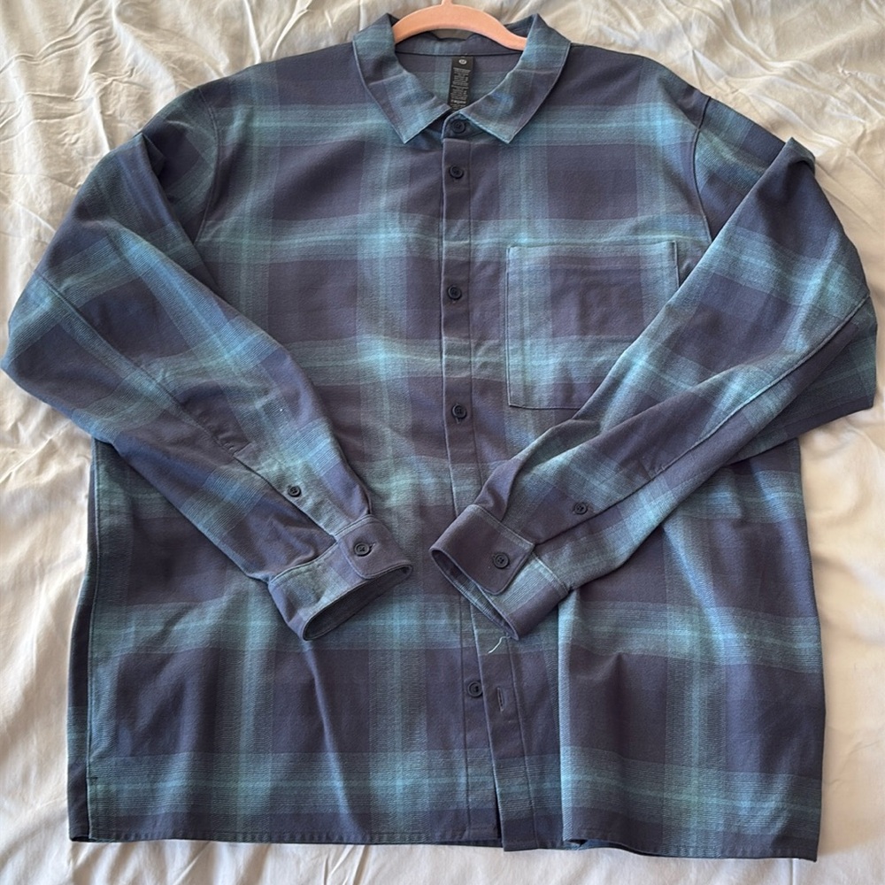 Lululemon Casual Button Down Shirt